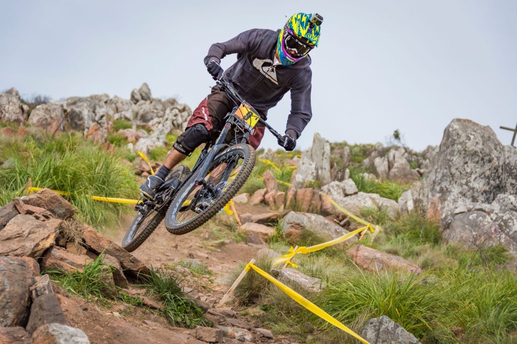 Comment franchir un passage technique rocheux en trail