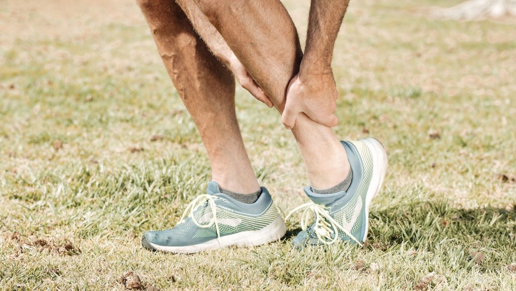 Entorse de la cheville en trail running : comment la prévenir