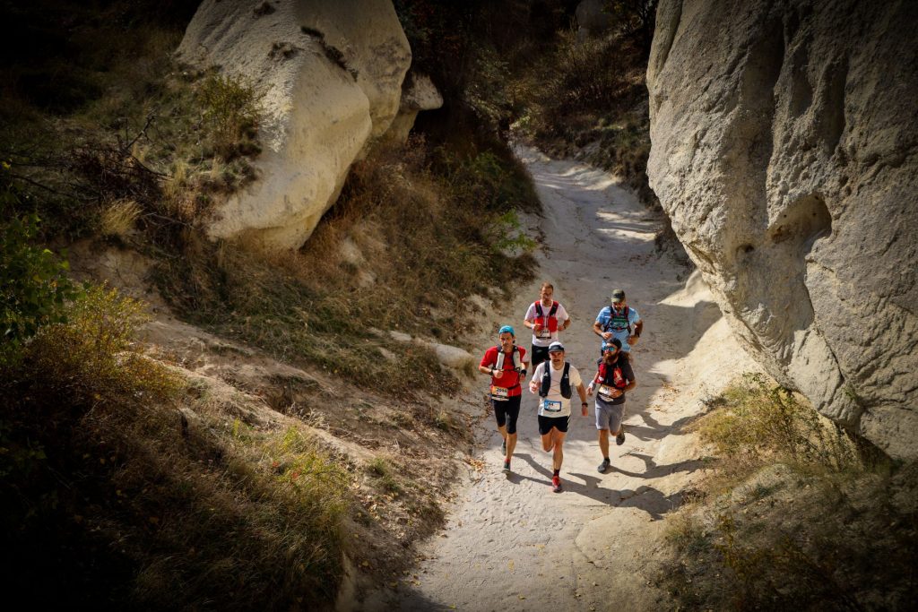 Chaussures trail vs chaussures running : les différences